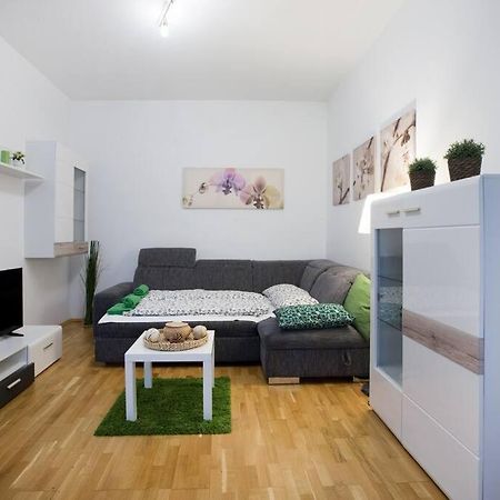 Relax Apartment Vienna City Center Luaran gambar